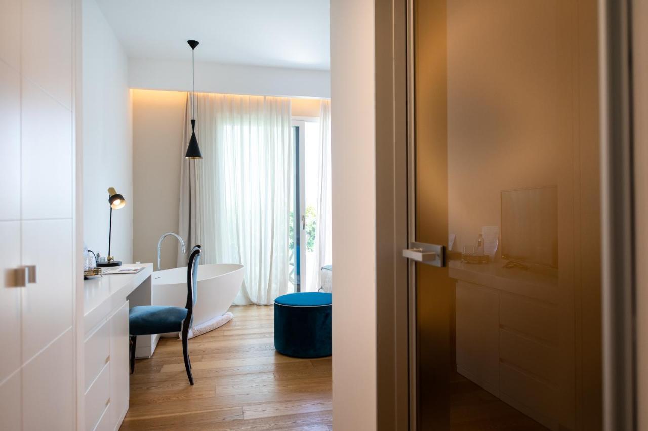 Unico Boutique Hotel D'Arte Mondello Eksteriør billede