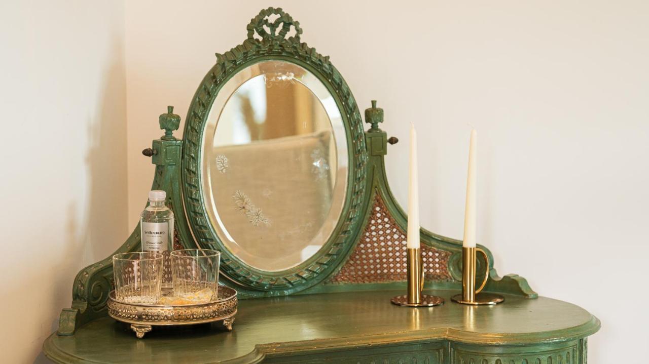 Unico Boutique Hotel D'Arte Mondello Eksteriør billede