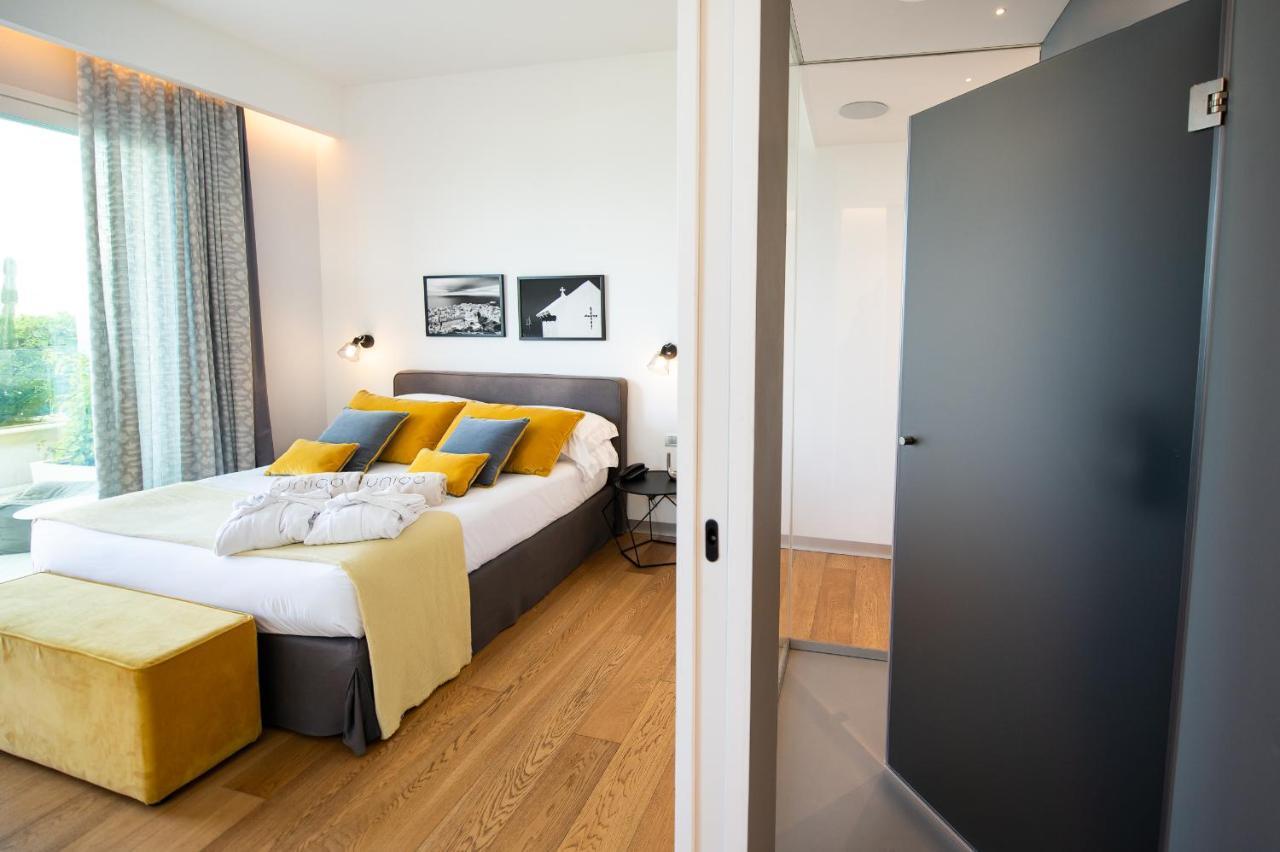 Unico Boutique Hotel D'Arte Mondello Eksteriør billede