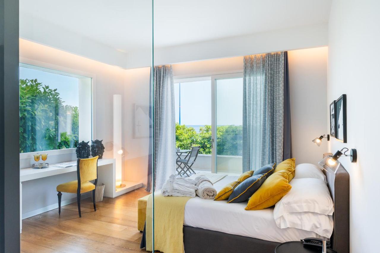 Unico Boutique Hotel D'Arte Mondello Eksteriør billede